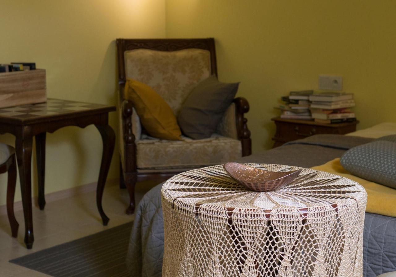 Medison Family Boutique B&B キェルツェ エクステリア 写真
